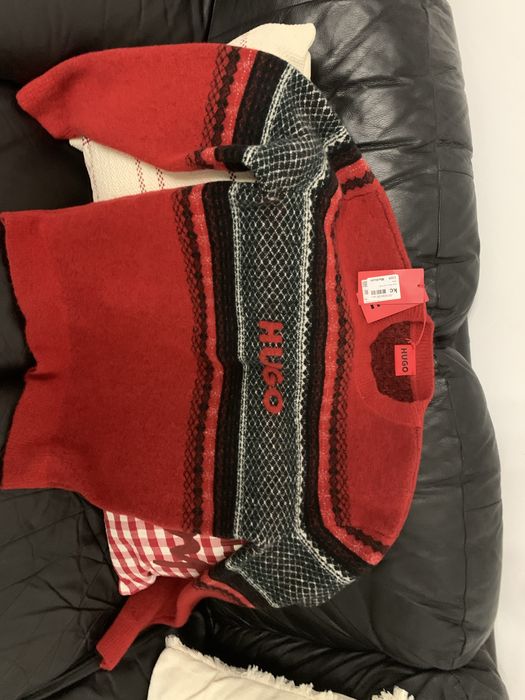 Bluza hugo  noua cu eticheta