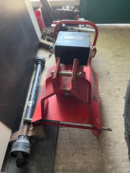 Generator acționat la Tractor 15 kw  curent 220 v și 380 v