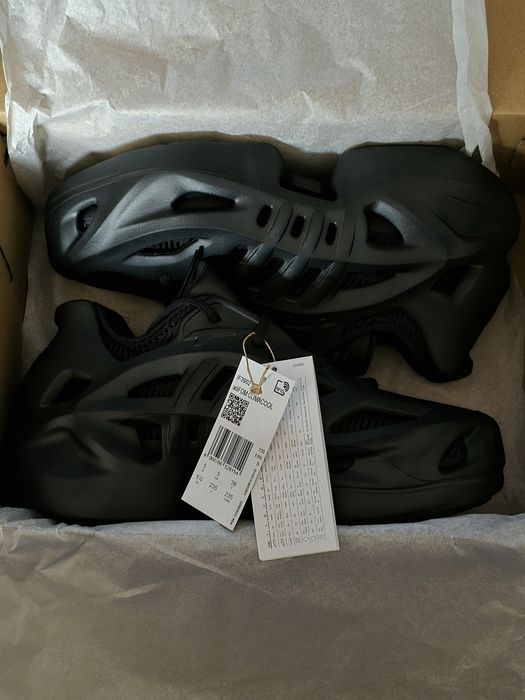 Adidas black Adifom climacool