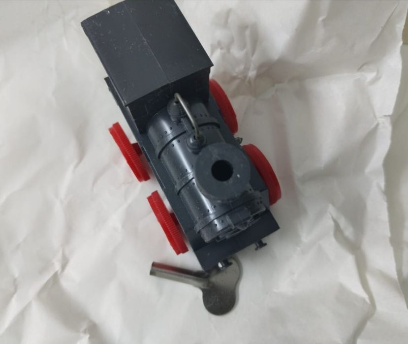 Паровозики, новые СССР.