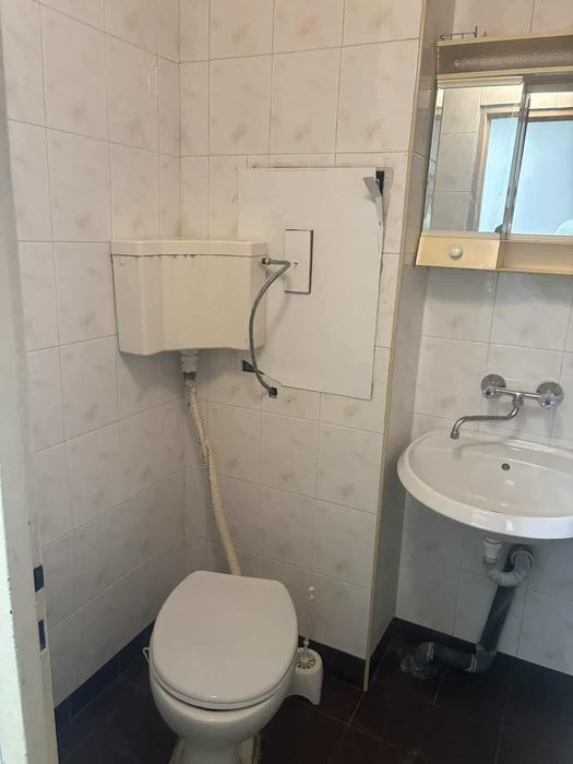 Продава се Двустаен апартамент в Плевен, Идеален център - 62 кв.м за 1210 €/кв.м - Снимка #7