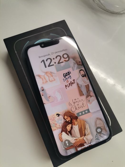 IPHONE 13 с оригинална кутия