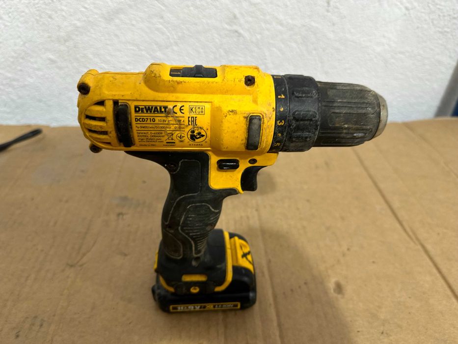 Винтоверт - Dewalt 10.8 V li ion