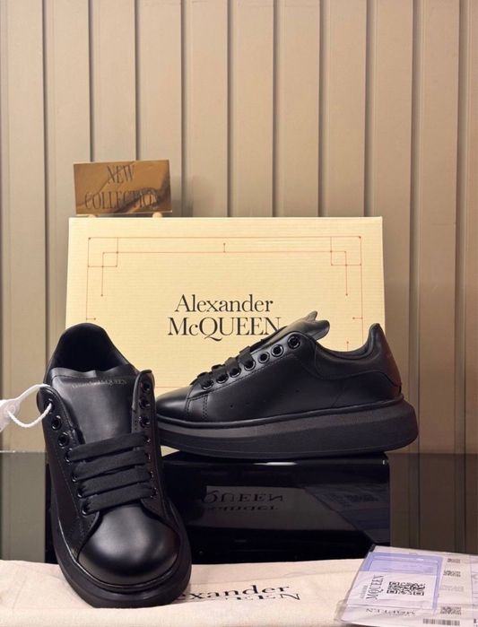 Adidași Alexander McQUEEN