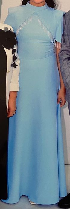 продается платье