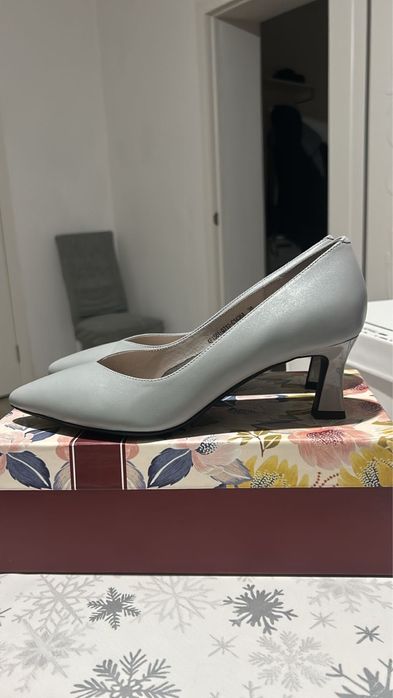 Продам туфли буу