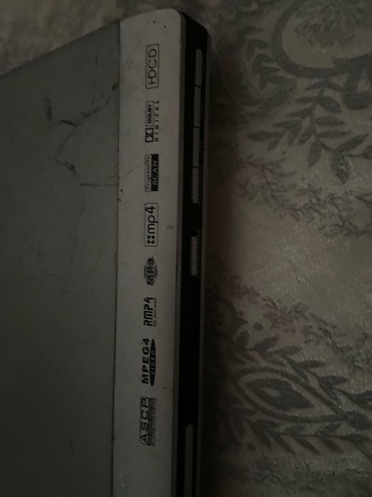 Pachet Retro: DVD Player Orion + Cadou CD