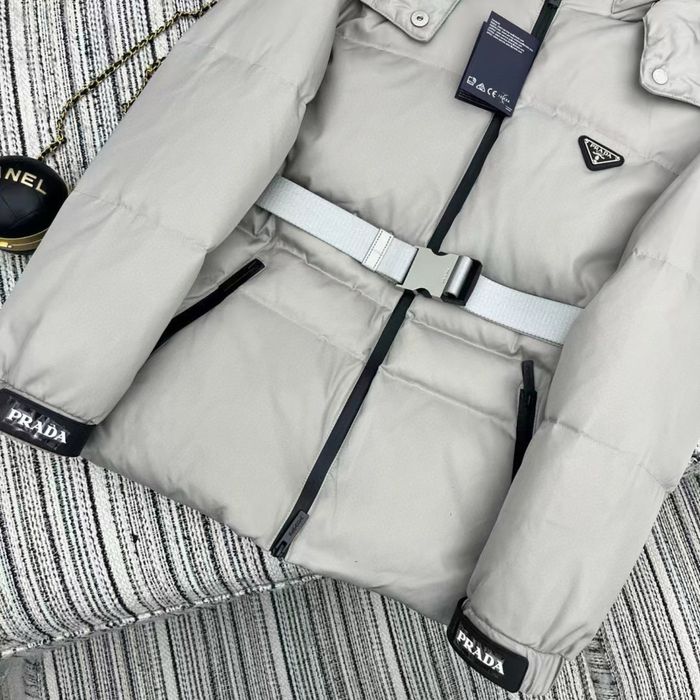 Geaca Prada , calitate premium , pe comanda , noua , S