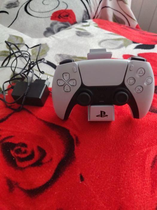 Controller ps5 original + dock incarcare