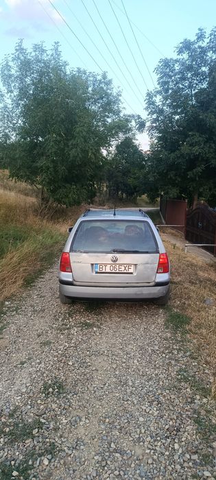 Vând Golf 4 benzină
