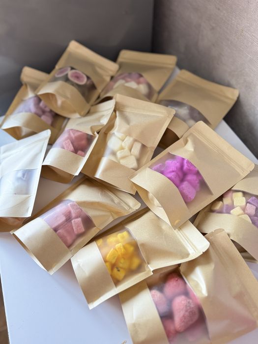 Сублимированные фрукты и мороженое