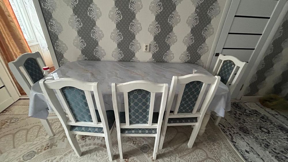 Продам раздвижной стол