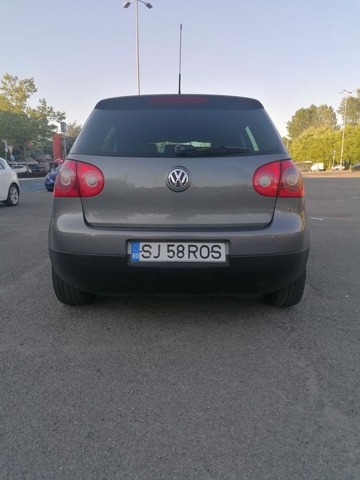 Vand VW Golf 5 1.9 tdi-Agreat scola de soferi
