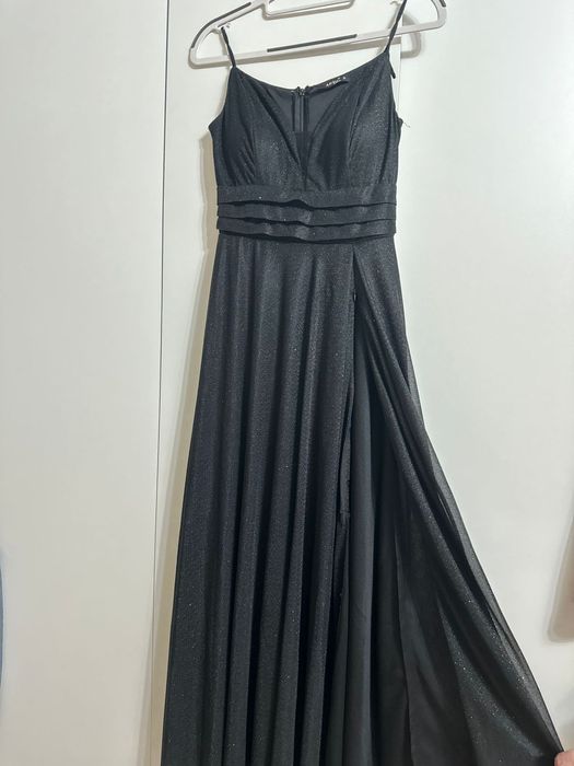 Вечернее шикарное платье