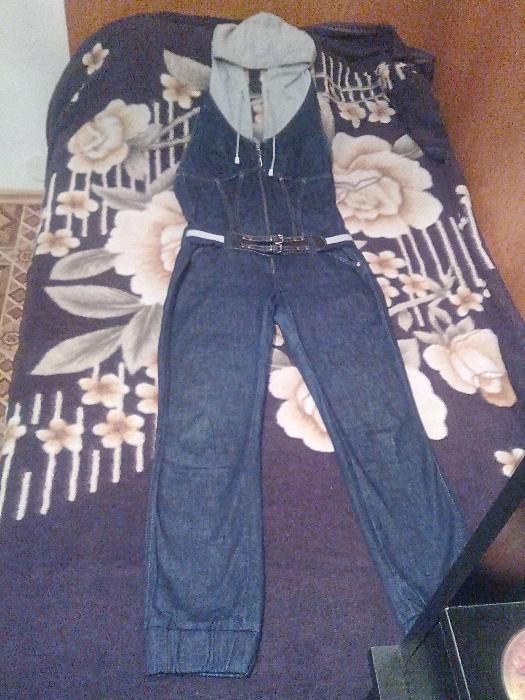 Vand salopeta dama 42-44, gluga, culoare albastru inchis, curea