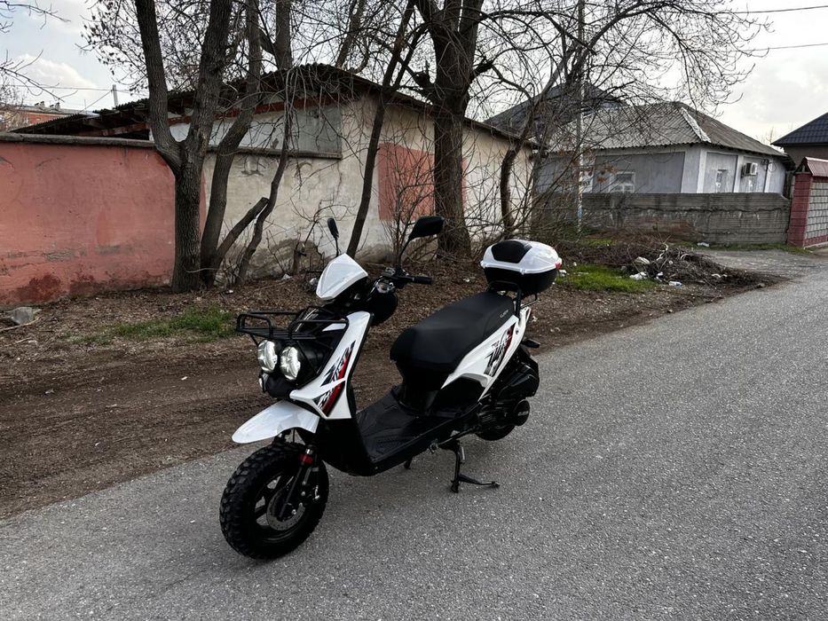 Бумер мопед 150