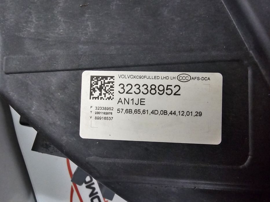 Far stanga full led Volvo XC90 XC 90 dupa 2015 cod 32338952