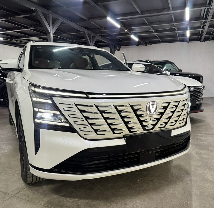 В продаже Changan Cs 75 Plus (1.5T 2.0T)