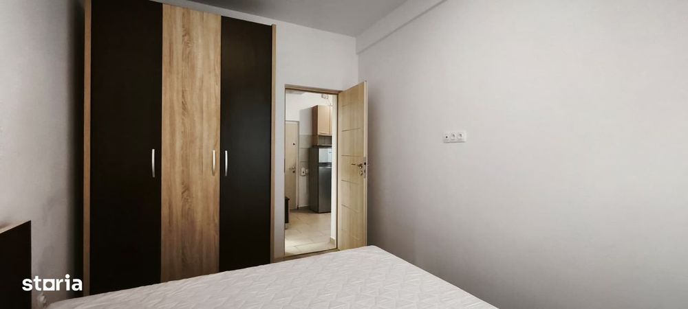 Ap. 2 camere, semicentral, bloc nou, parcare privata