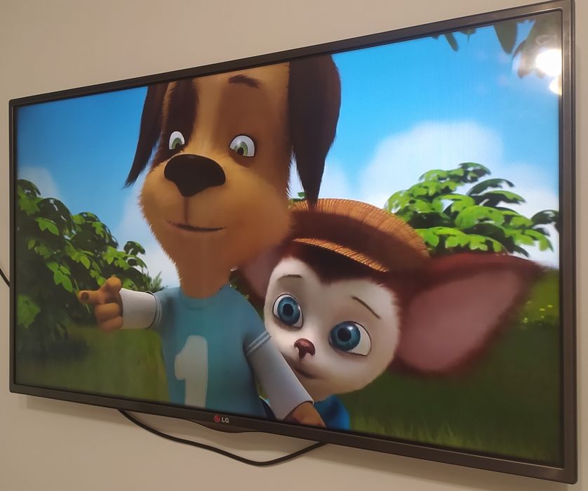 Очень большой смарт LG