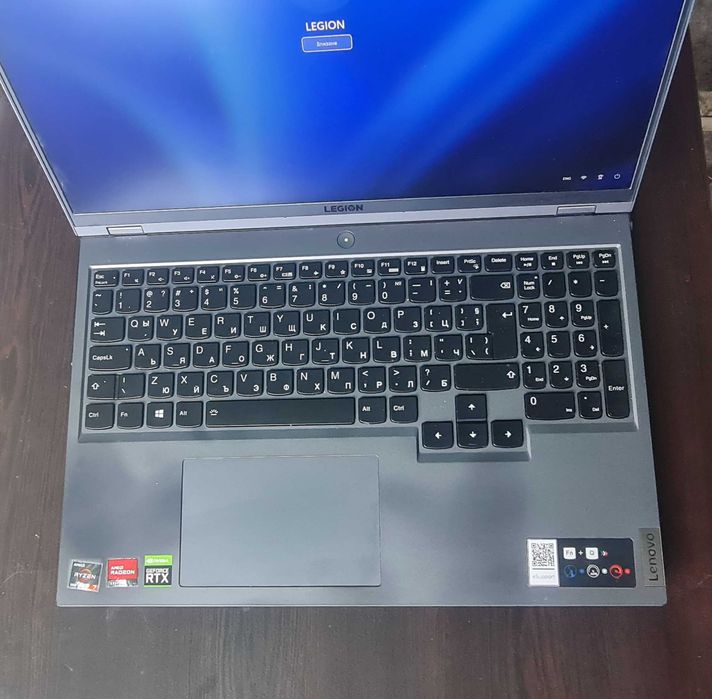 lenovo legion 5 pro  165hz / ryzen 7 5800h / rtx 3060