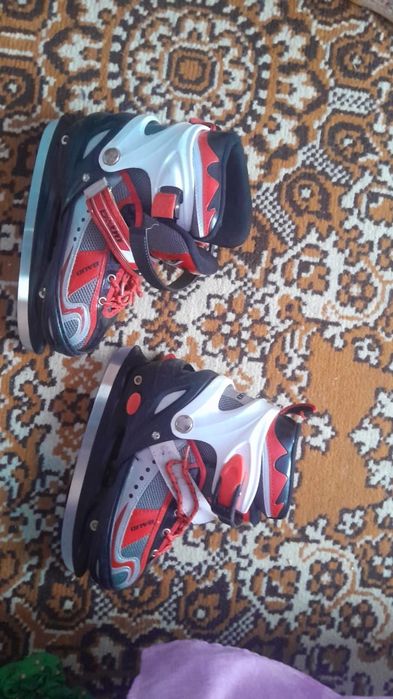 Продам коньки размер 37-38