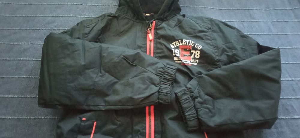 Geaca băiat 8 ani, impermeabila