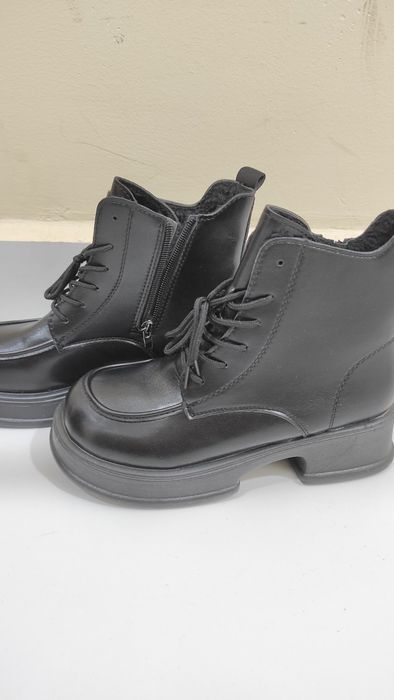 Демисезон сапоги 5000, летние кроссовки