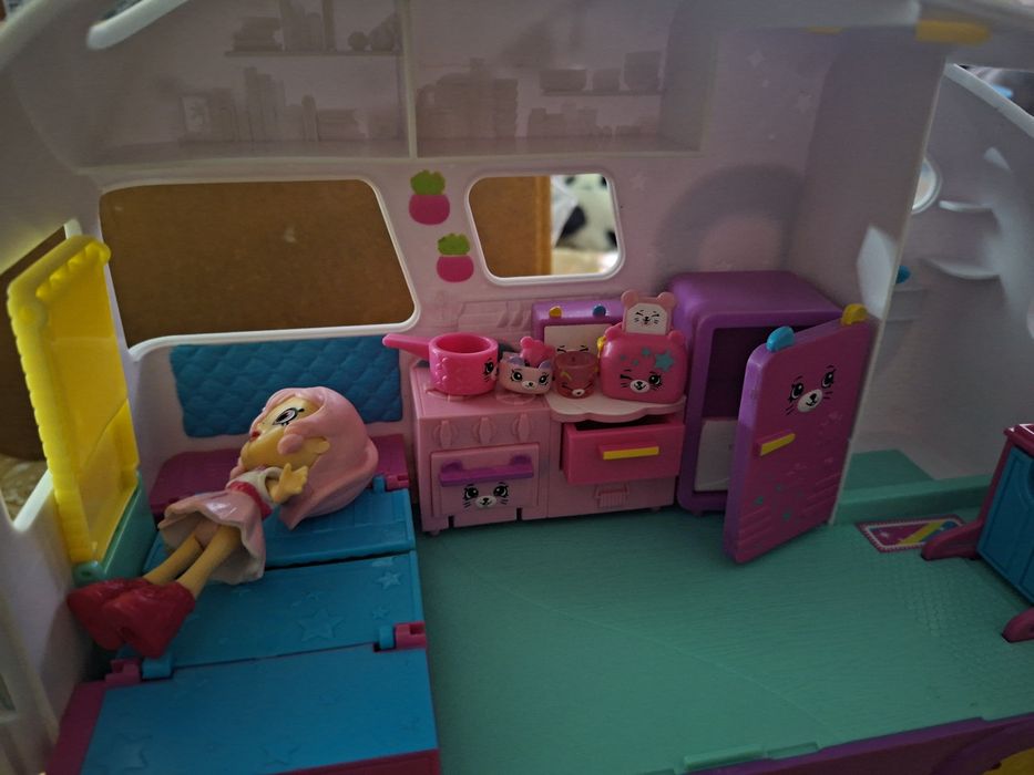 Продам шопкинс домик машина