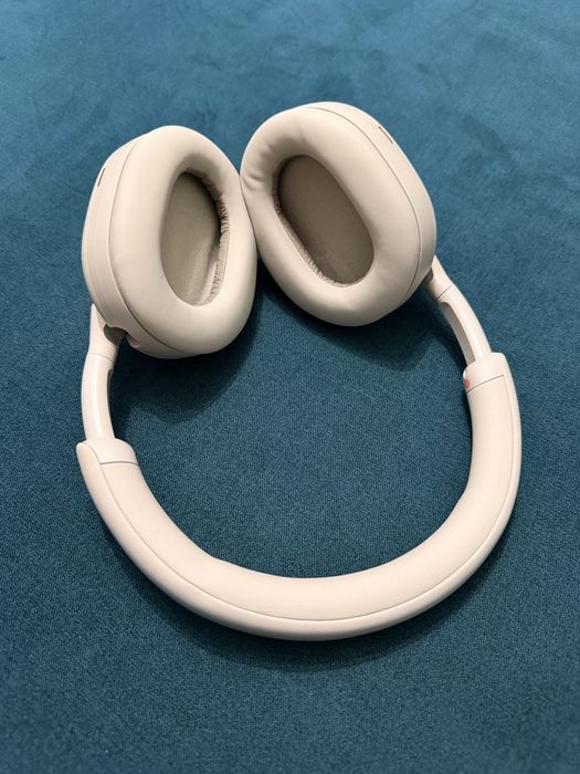 Наушники Sony XM5