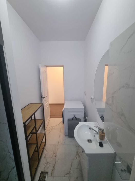 Apartament 4 camere, renovat, mobilat, cartier Aviatorilor, Deveselu