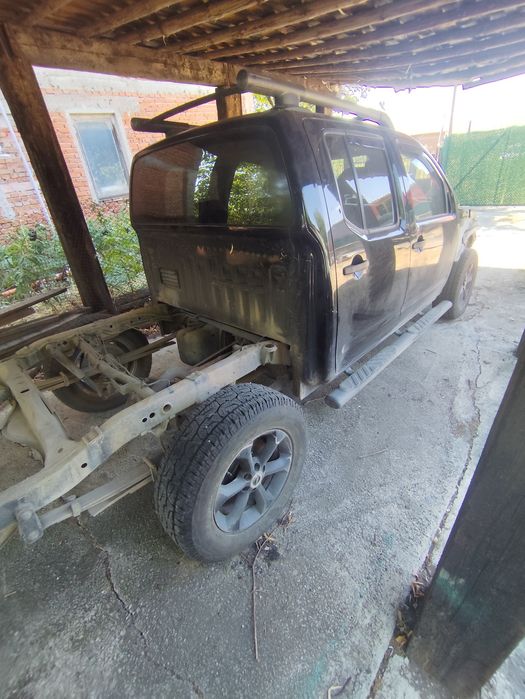 Nissan Navara d40 -2012г-2.5dci-190кс-Автомат