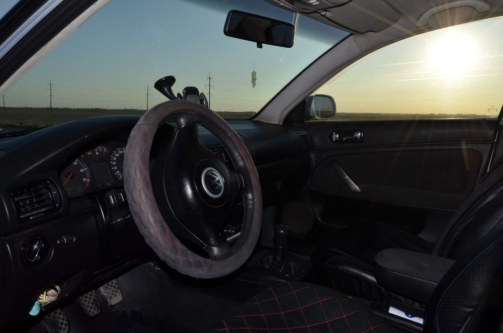 Volkswagen Passat B5 (1998)