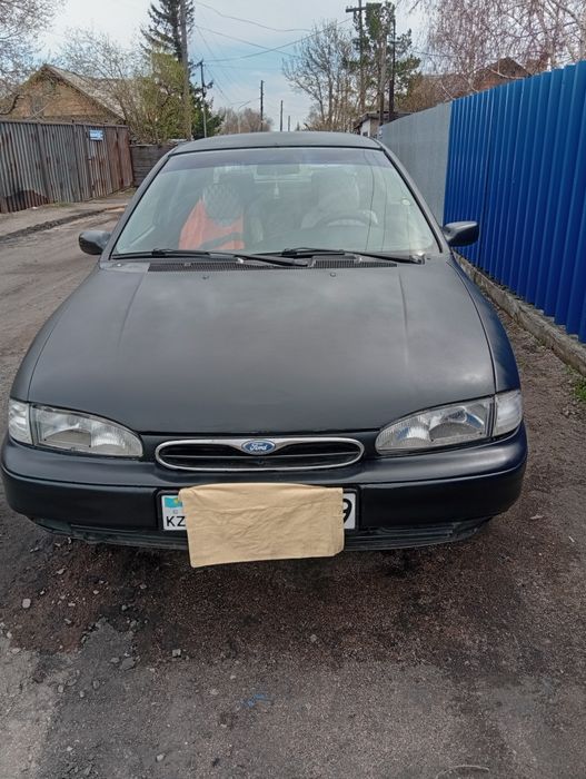 Продается форд Мандео 2л 4-4