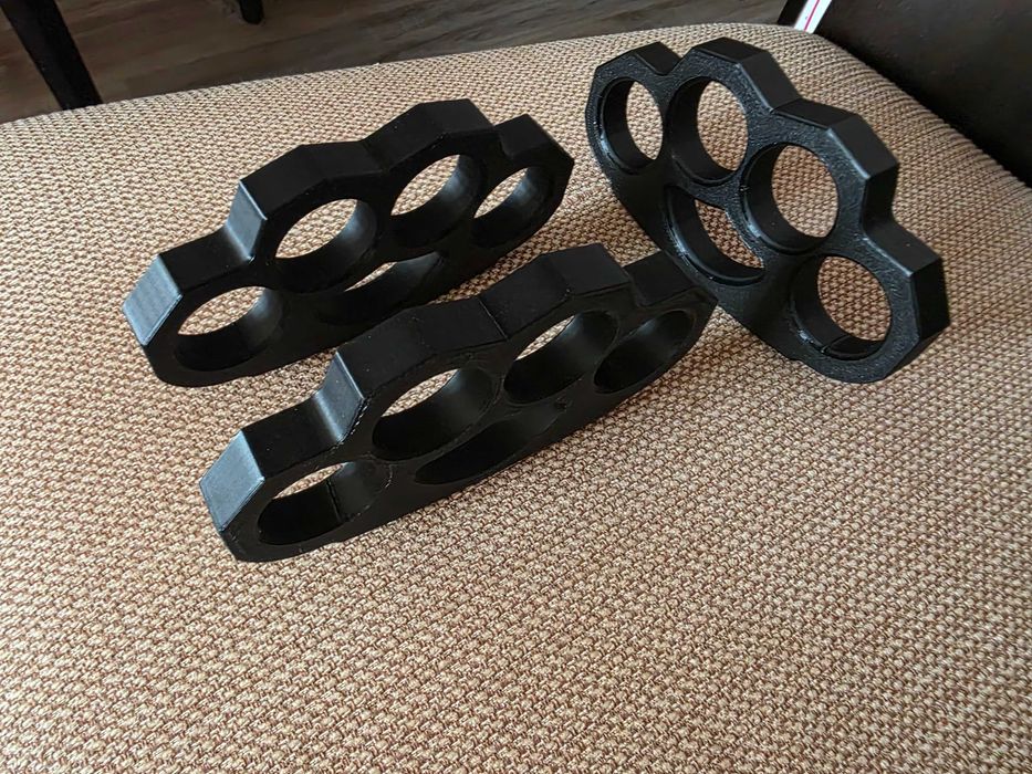 Пластмасов бокс / уред за самозащита