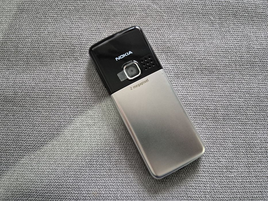 Nokia 6300 - ca nou, de colectie!