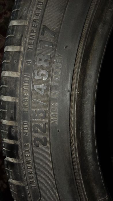 225/45R17 2 шт бу