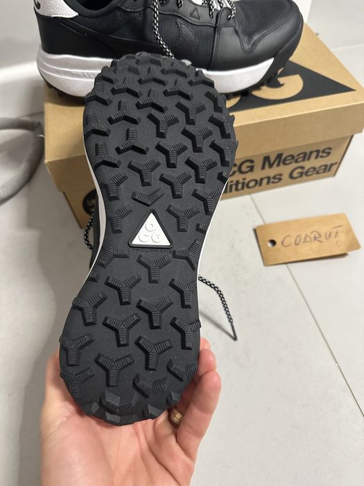 Nike ACG Lowcate Black White