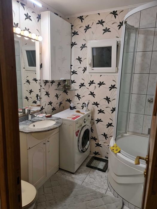 Vand apartament 2 camere București
