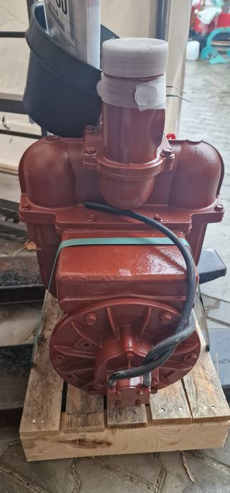 Pompa Vidanja pompa vacuum import italia se poate trimite prin curier