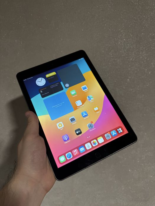 iPad 6 поколения space gray 2018