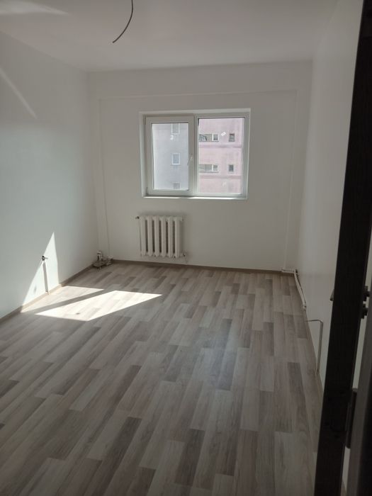 Apartament 2 cam.decomandat