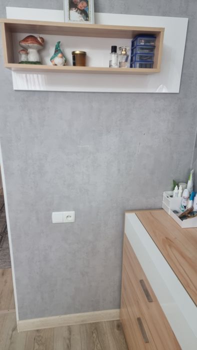 Продается комод с полкой