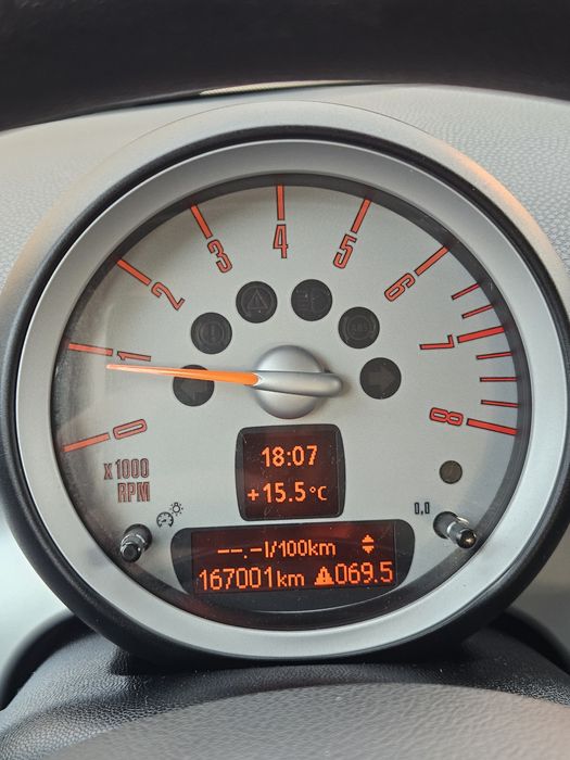 Mini Cooper One-An 2009- 1.4(Benzina), 75 Cai, 167.000 km