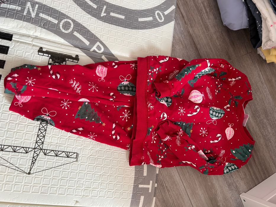 Лот дрешки за момиченце 92-98