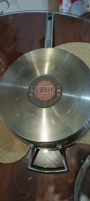 Сковорода GIPFEL 24 см.