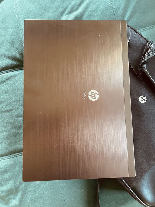 Laptop hp i5 placa video radeon