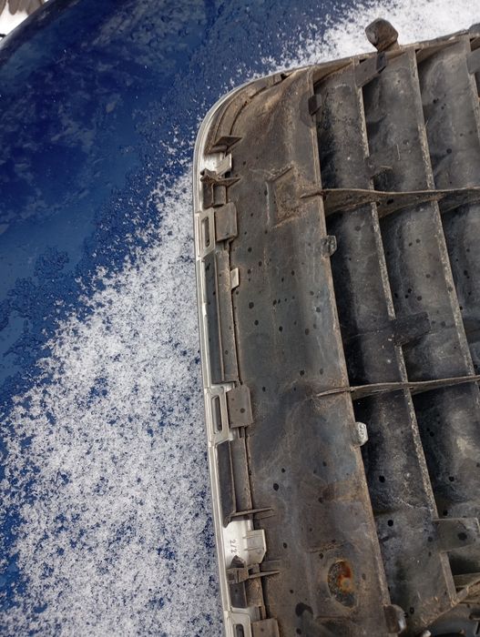 Решетка с емблема VW Passat 5.5