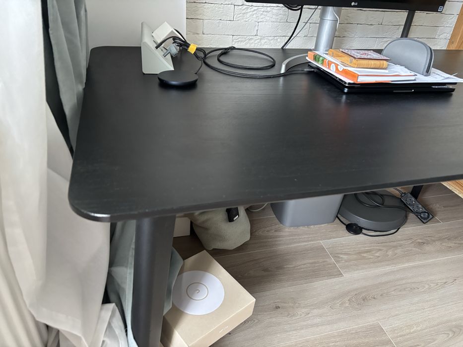 Masa Ikea Lisabo in stare perfecta