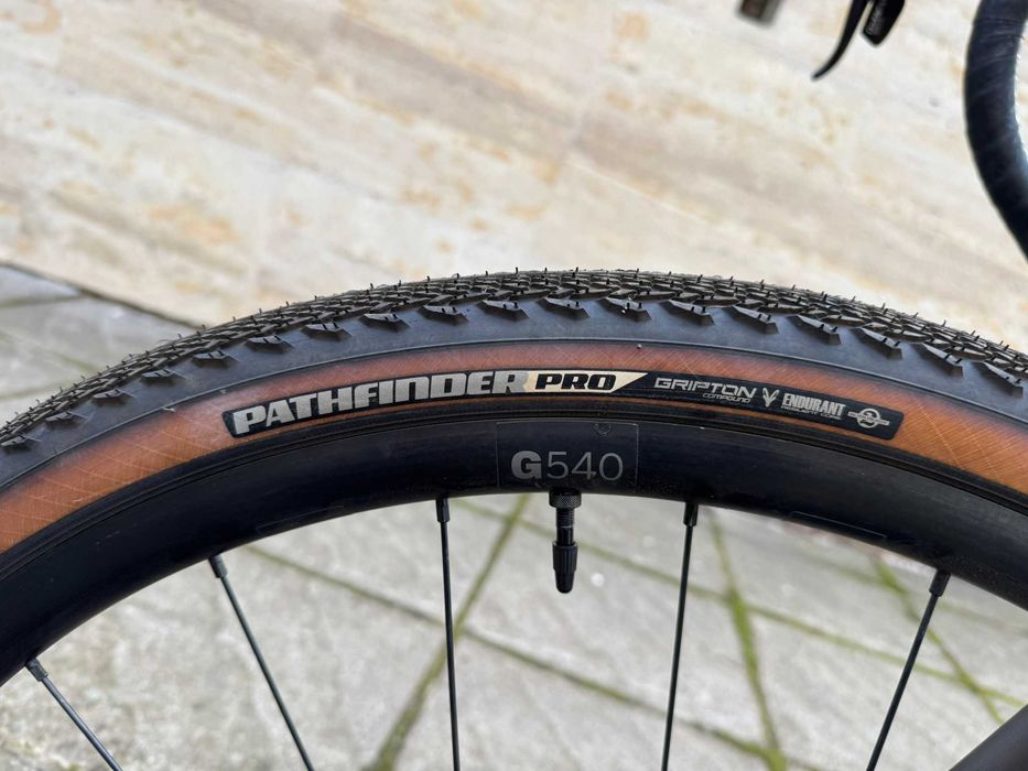 велосипед gravel Specialized diverge comp carbon